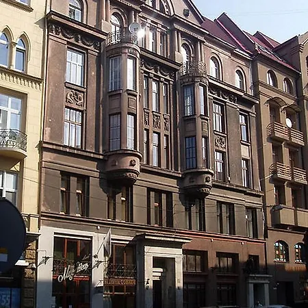 In The Centre Of *