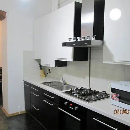 In The Centre Of Апартаменти