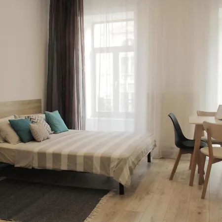 Apartamento In The Centre Of Leópolis